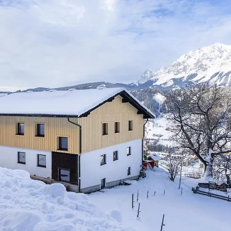 Uribi Mit Eigener Sauna By Schladmingurlaub 아파트