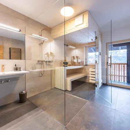 Uribi Mit Eigener Sauna By Schladmingurlaub * שלאדמינג